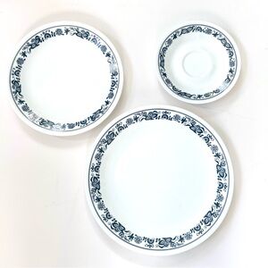 Corelle Old Town Blue Pattern Dinner Lunch Plate and Saucer Lot of 3 plates